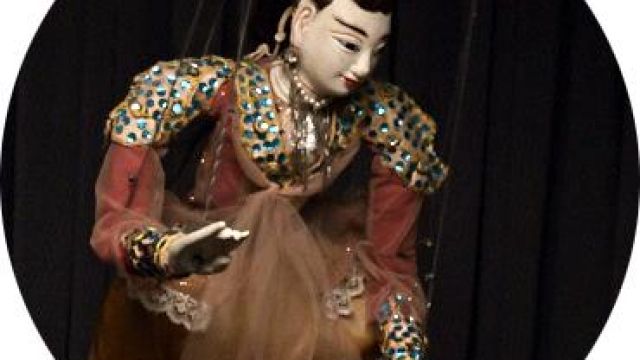 An example of a purpose-built object to be used as a puppet.
