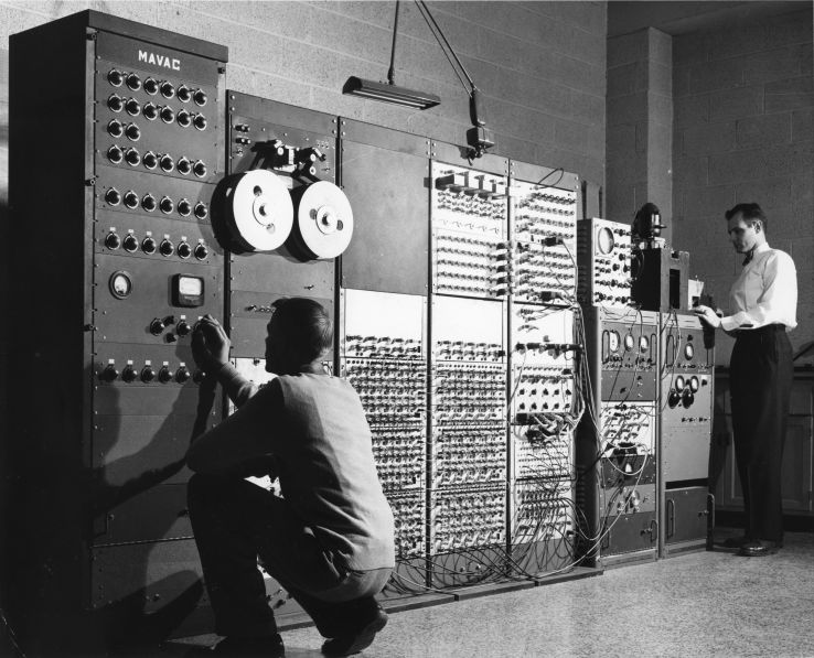 Operating MAVAC computer, circa 1965